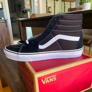 Men’s Vans Classic Black & White Hightops